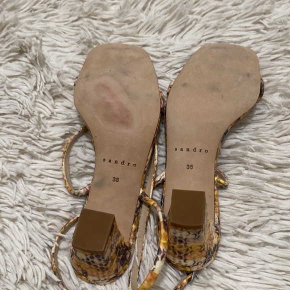 Sandro Ankle wrap around Maeva Yellow Brown snake-effect leather sandal 8 Animal - Picture 10 of 11